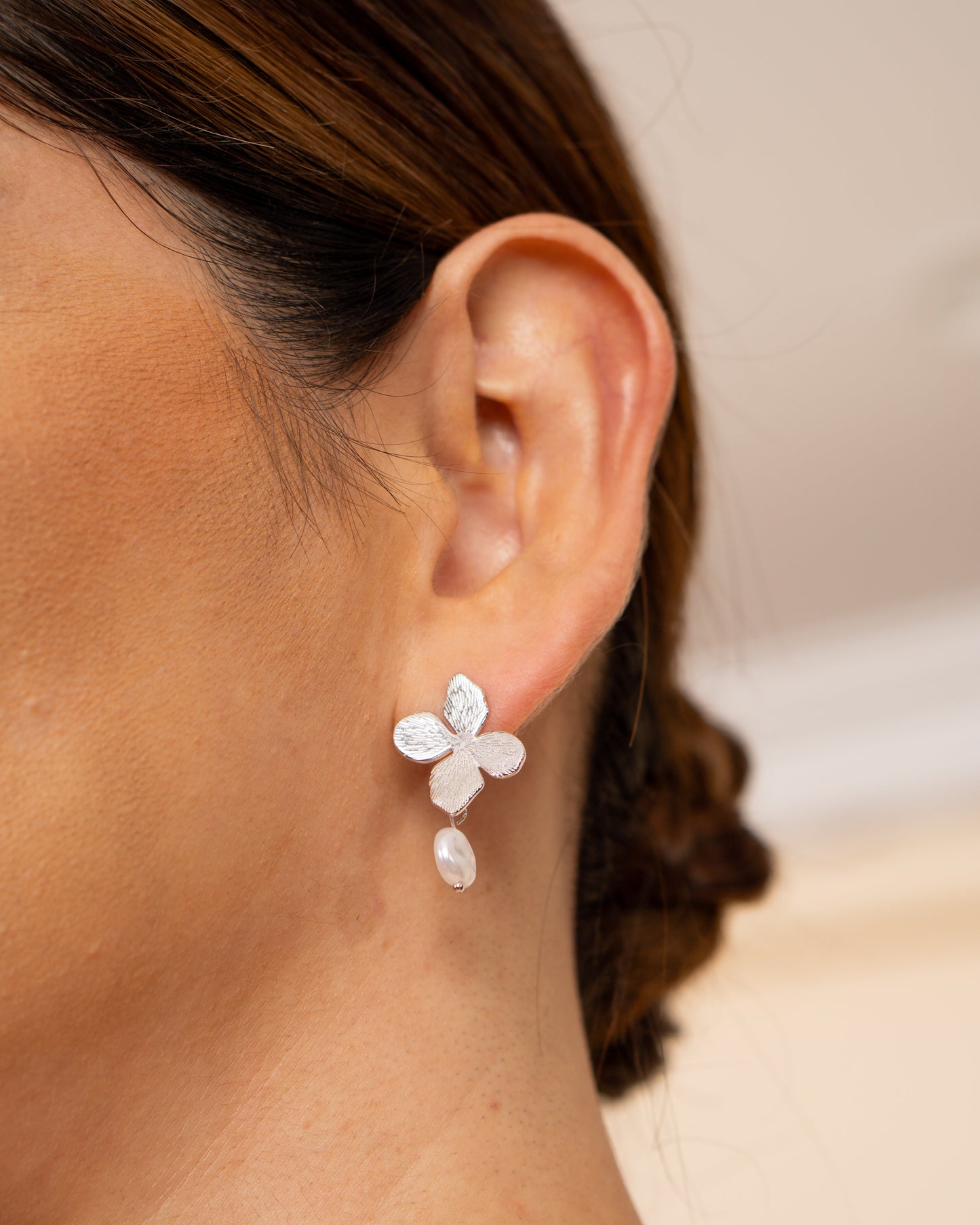 Candella Flower Clover Pearl Drop Earrings Silver