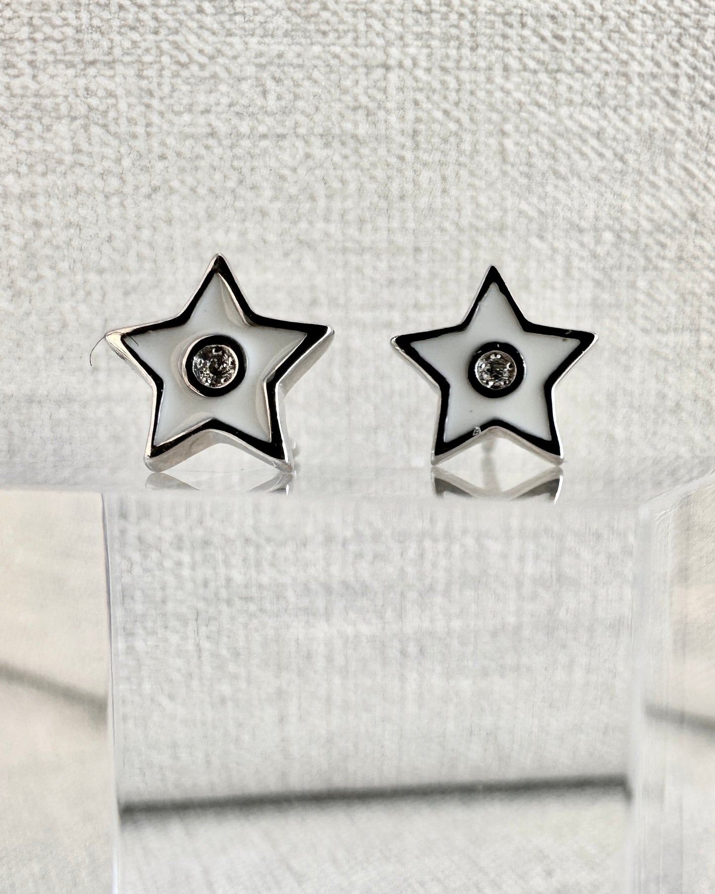 Candella White Star Enamel Stud Earrings Silver