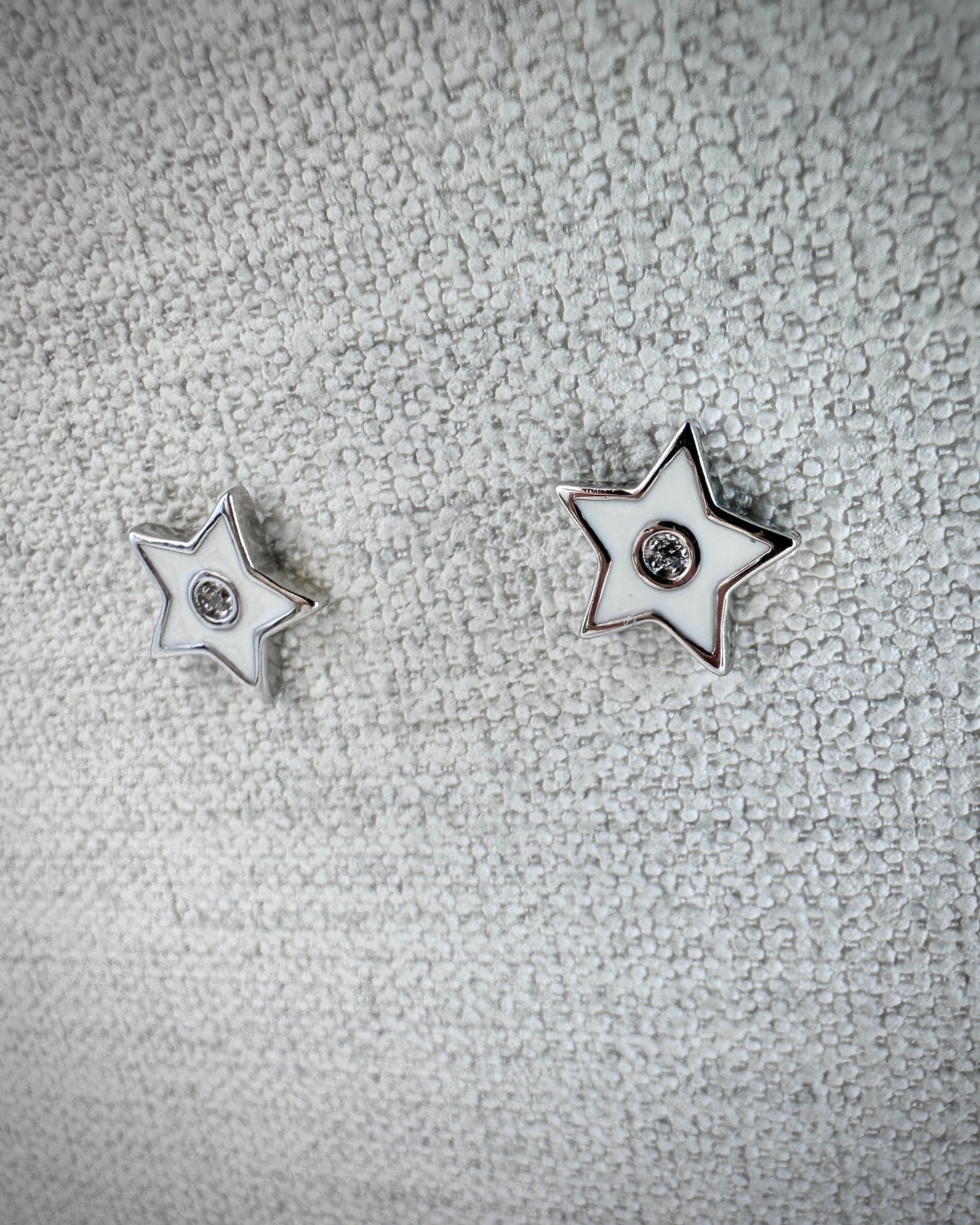 Candella White Star Enamel Stud Earrings Silver