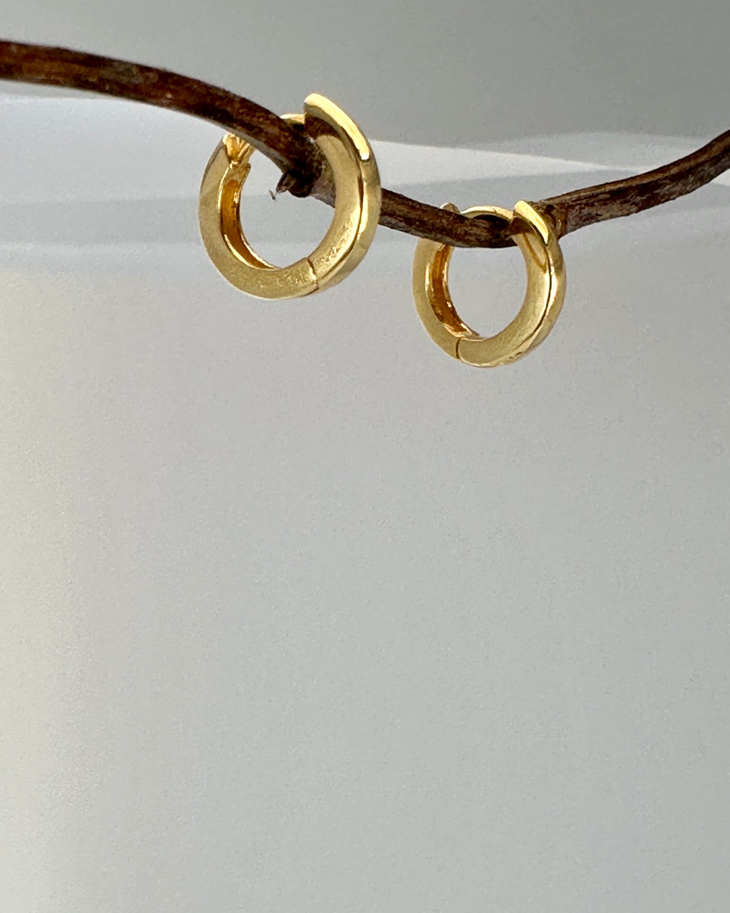 Candella Mini Hoop Earrings Gold